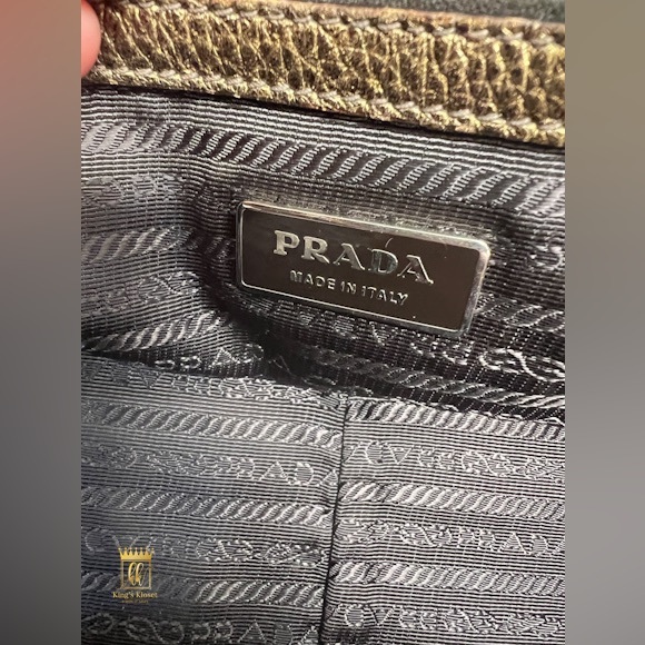 Prada shoulder bag - Picture 13 of 14